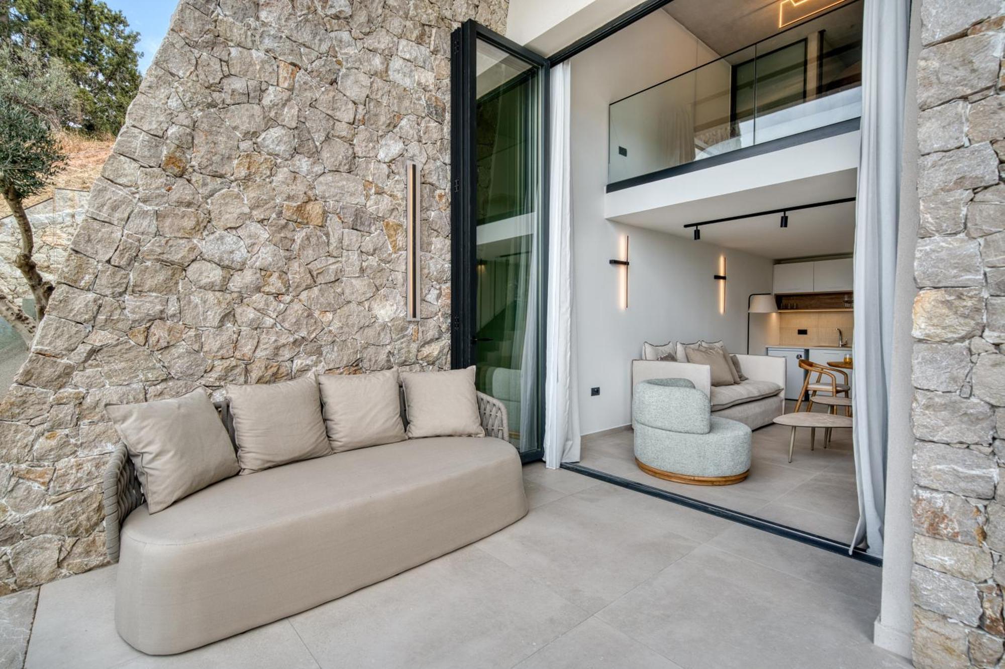 Anima Deluxe Suites Nafplio Exterior photo