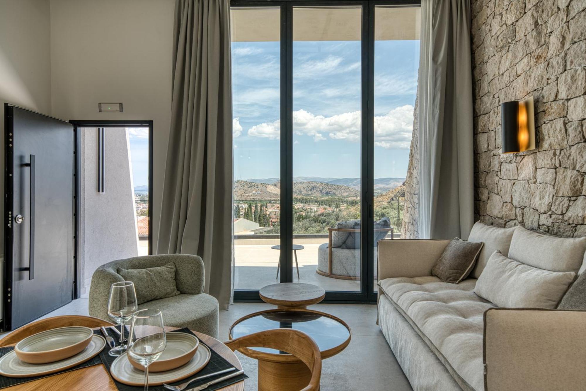 Anima Deluxe Suites Nafplio Exterior photo