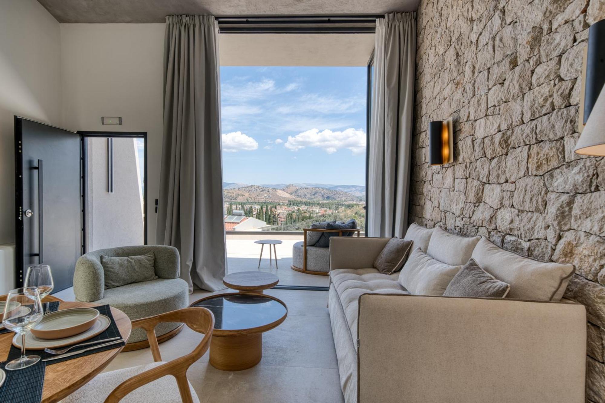 Anima Deluxe Suites Nafplio Exterior photo